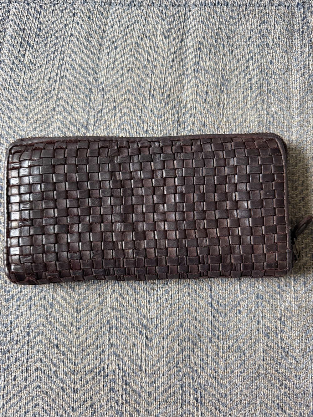 Ashwood Women’s Brown Leather Zip Around Woven Wallet. - Picture 6 of 12